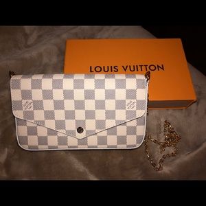 Louis Vuitton Felicie Pochette